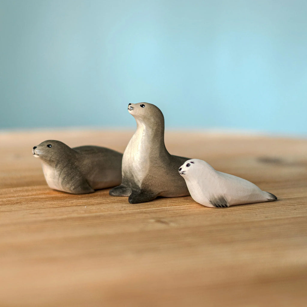 Bumbu Harp Seal Family and Iceberg Set
