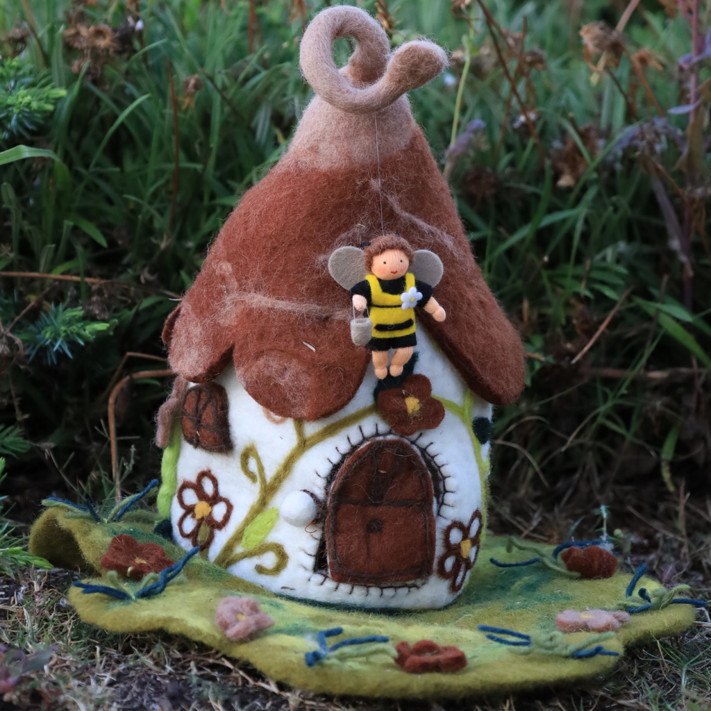 Brown Flower Fairy House and Mat