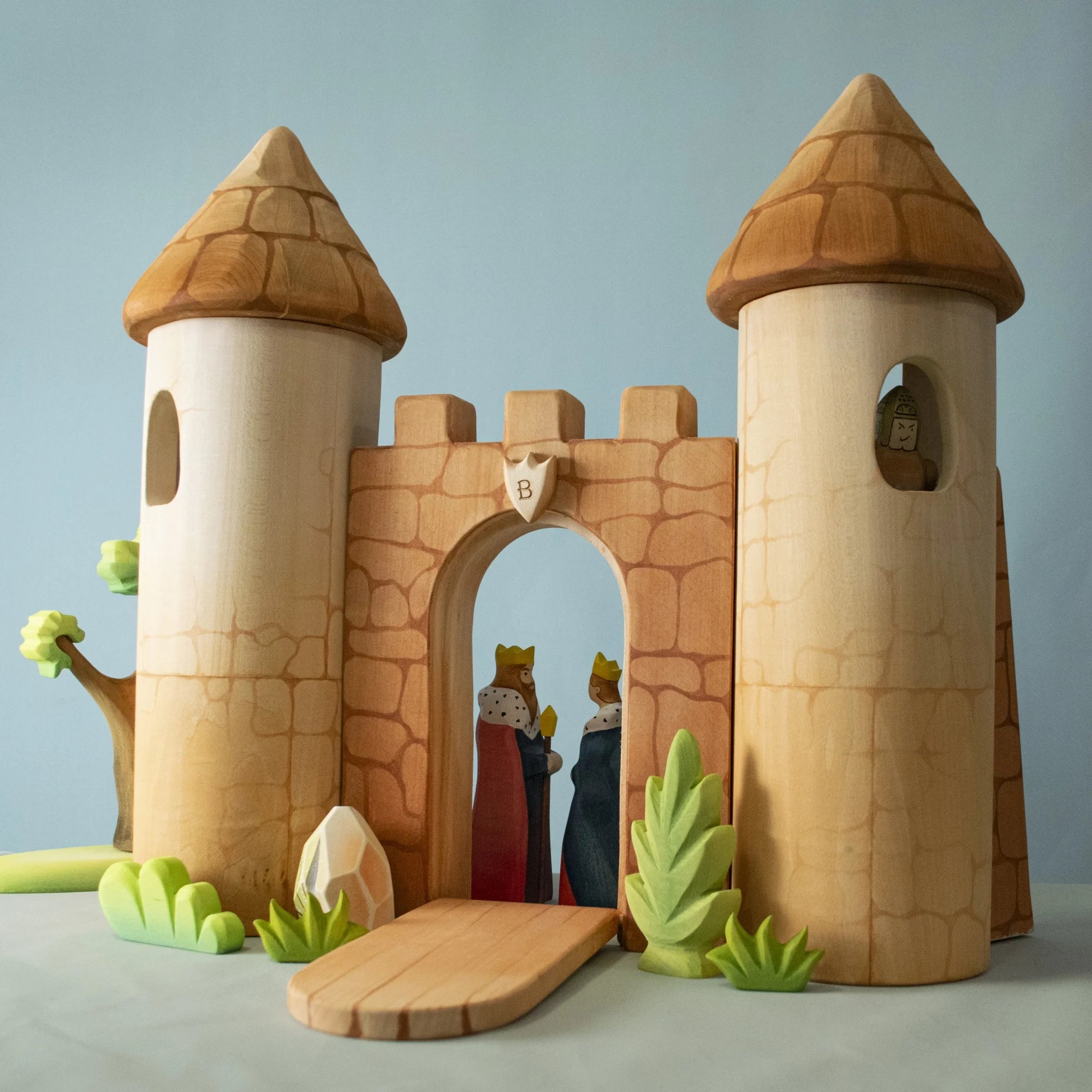 Bumbu Regal Family and Castle Set